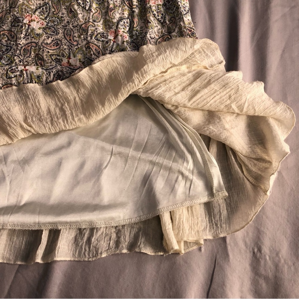 Paisley Vine Floral Tank Top Cream Ruffles Blue & Pink Paisley Fairy Size Medium - Picture 4 of 5
